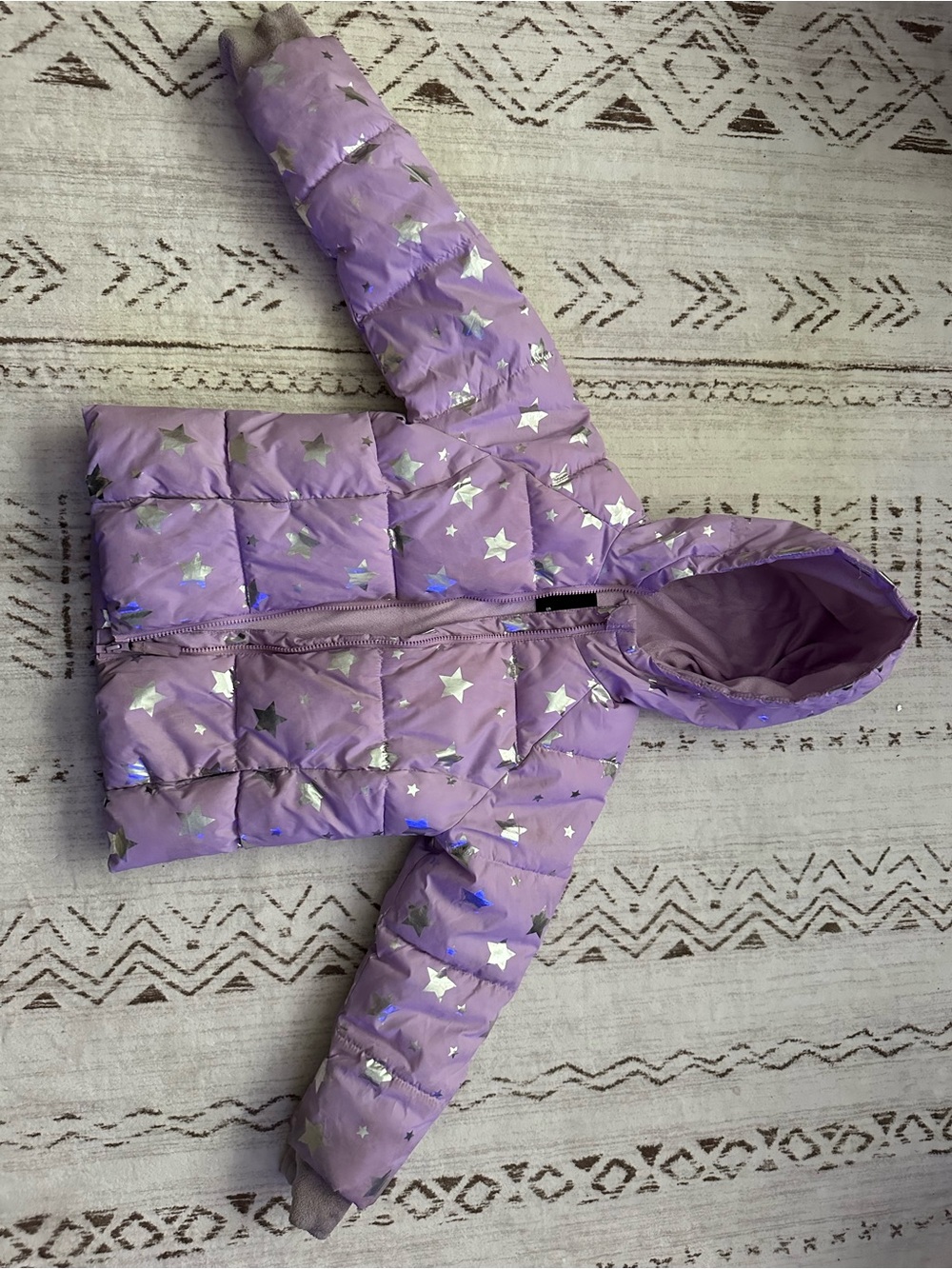 Swiss Tech Lavender Puffer Jacket with Silver Star Print